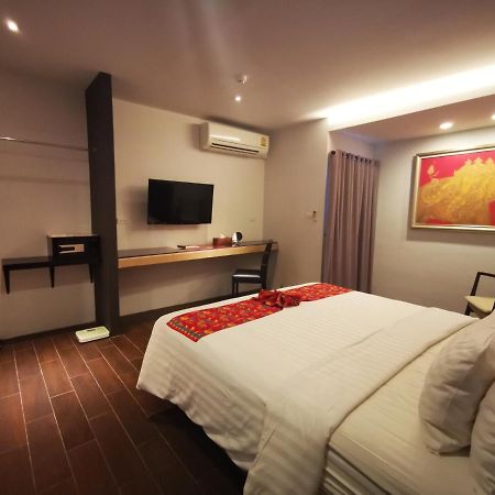 Mandy Nok Hotel Nakhon Si Thammarat Esterno foto